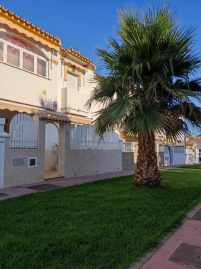 Adosado frente a la Playa, Benagalbón